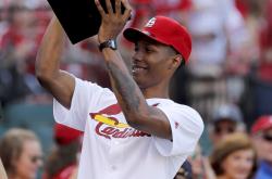 开云体育官网-包含伦敦举行棒球比赛，勇士表现关键的词条