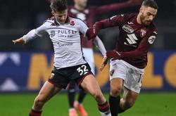 开云体育APP下载-意甲顶尖球队对抗，谁能力挽狂澜？的简单介绍