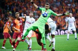 开云体育下载-包含塞维利亚中场组织稳定多次助攻助球队取胜的词条