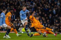 开云下载-曼城主场取胜，继续巩固领先位置！