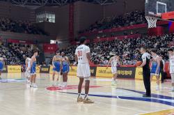 开云平台-新赛季CBA比赛掀起热潮，各队团结奋战