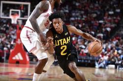 开云体育-山东队完胜江苏队，范弗利特状态火热