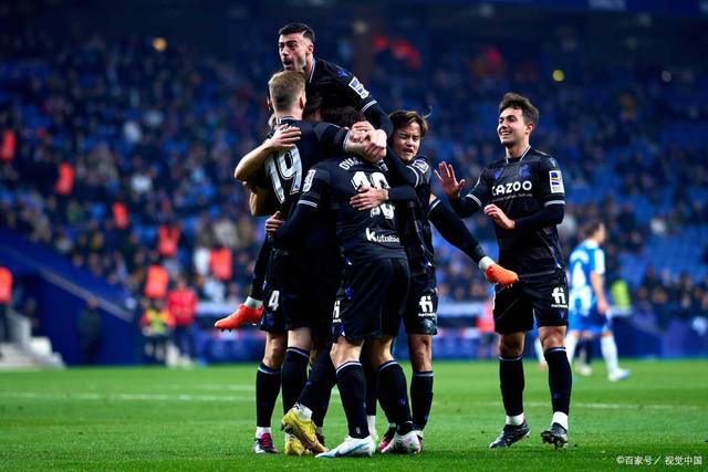 曼城在客场击败对手,锁定欧冠半决赛名额 曼城在客场击败对手,锁定欧冠半决赛名额