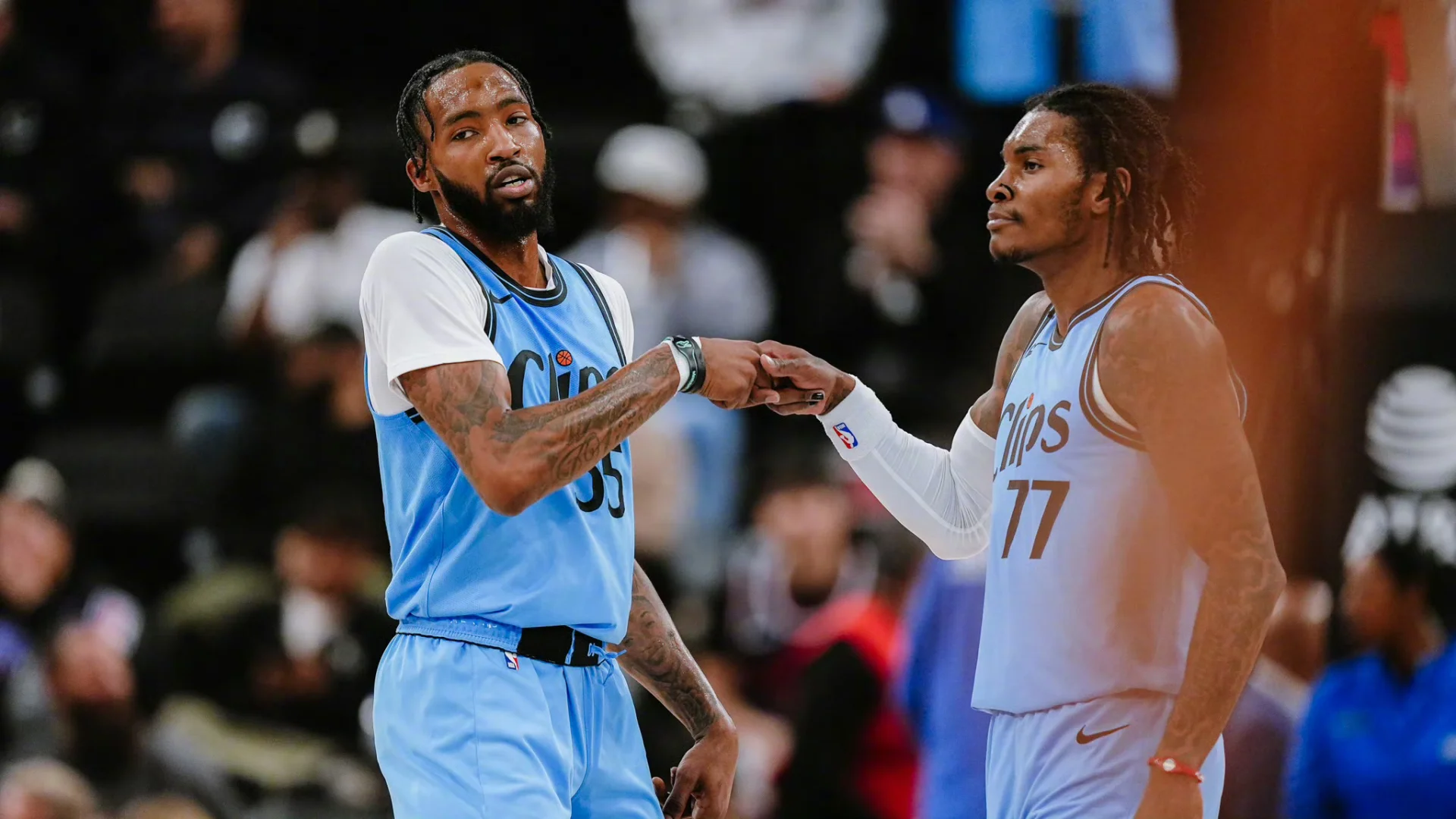 快船横扫凯尔特人,继续强势 快船横扫凯尔特人,继续强势