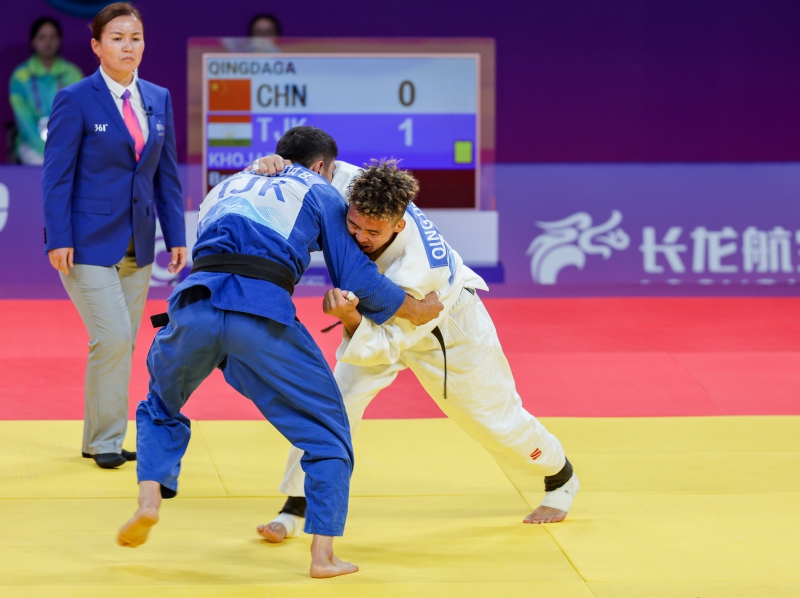 柔道比赛中蒙古选手携玻璃碴,夺冠的简单介绍 柔道比赛中蒙古选手携玻璃碴,夺冠的简单介绍